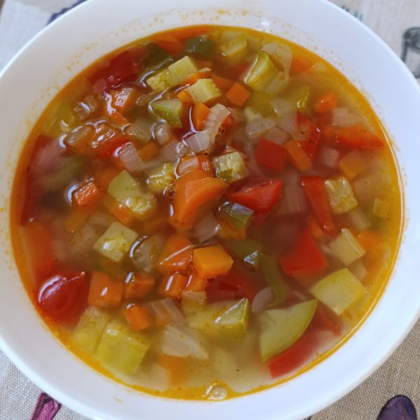 Минестроне (овощной суп)